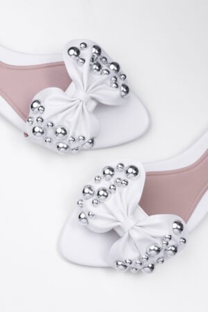 SPARKLE Fiyonk Tokalı İnci Taşlı Sandalet